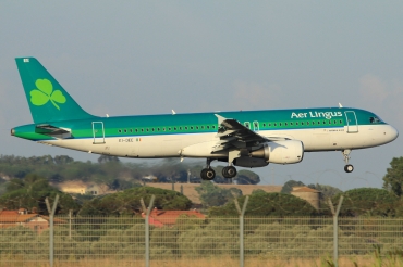 EI-DEE (cn 2250) Airbus A320-214