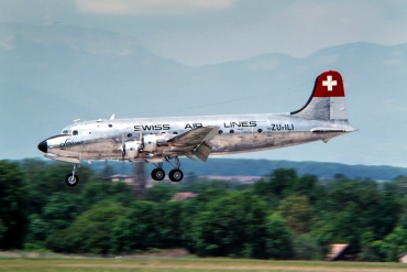 ZU-ILI · Douglas DC-4-1009 · (GVA / LSGG)