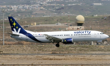 9H-VLA (27003) 1992 Boeing 737-430