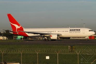 VH-OGI · Boeing 767-338/ER · (SYD / YSSY)