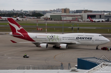 VH-OEB · Boeing 747-48E · (SYD / YSSY)