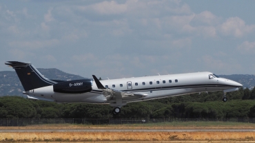 D-ARMY (14501229) Embraer ERJ-135BJ Legacy 650