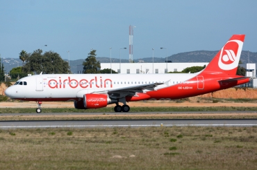 OE-LED (4606) 2011 Airbus A320-214