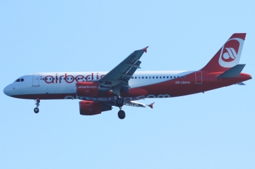 OE-LEN (3093) 2007 Airbus A320-214
