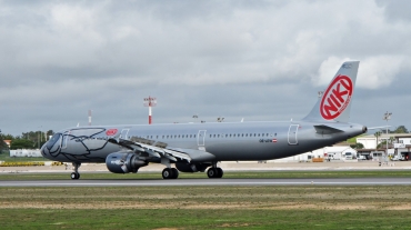 OE-LEW (4611) 2011 Airbus A321-211