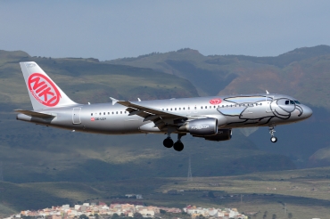 OE-LEA (2529) 2005 Airbus A320-214