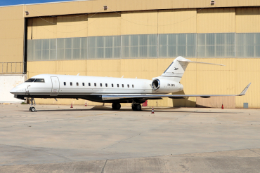 P4-BFH (9087) 2000 Bombardier Global Express