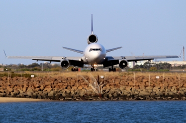 N620FE · McDonnell Douglas MD-11F · (SYD / YSSY)