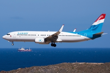 LX-LBA (43537) 2015 Boeing 737-8C9WL