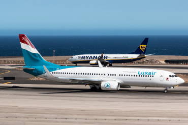 LX-LBB (36875) 2015 Boeing 737-86J(WL)