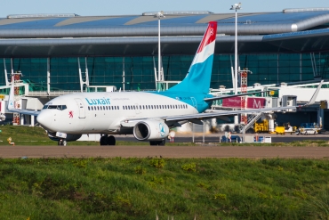 LX-LBA (43537) 2015 Boeing 737-8C9WL