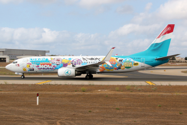 LX-LGU (41047) 2012 Boeing 737-8C9(WL)
