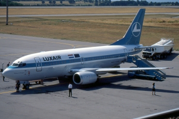 LX-LGR (27424) 1995 Boeing 737-528