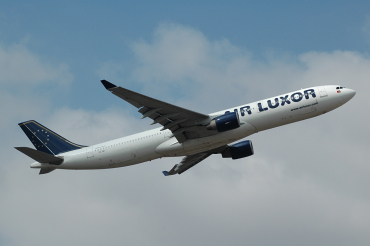 CS-TQF (087) 1995 Airbus A330-322
