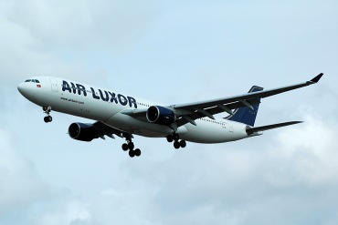 CS-TQF  (087) 1995 Airbus A330-322