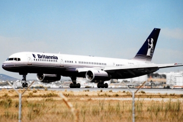 G-BYAG (cn 26965) Boeing 757-204