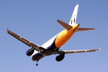 G-MRJK (1081) 1999 Airbus A320-214