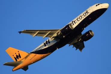 G-OZBX (1637) 2001 Airbus A320-214