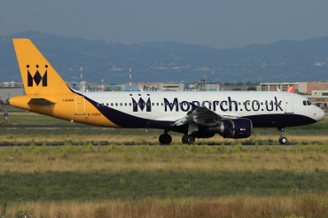G-OZBX (1637) 2001 Airbus A320-214