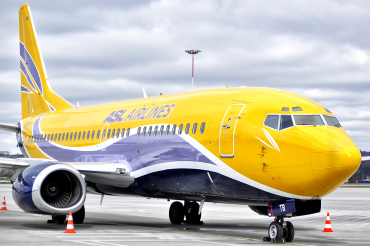 F-GZTB (29336) 1999 Boeing 737-33V(QC)