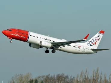 EI-FHC (37159) 2009 Boeing 737-8Q8 WL