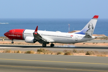 EI-FYD (42828) 2017 Boeing 737-8 MAX