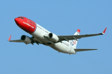 EI-FHC (37159) 2009 Boeing 737-8Q8 WL
