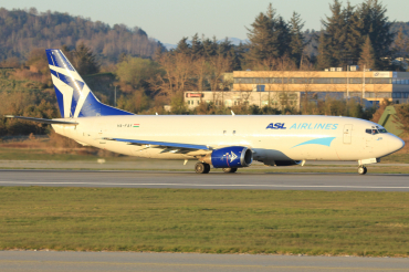 HA-FAY (25729) 1992 Boeing 737-429(SF)