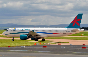 G-OOAR (1320) 2000 Airbus A320-214