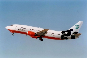 G-IGOG (23927) 1988 Boeing 737-3Y0