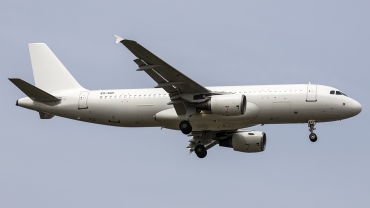 ES-SAV (2123) 2003 Airbus A320-214