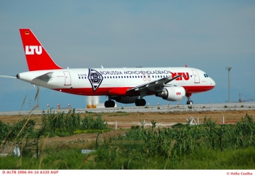 D-ALTB (1385) 2000 Airbus A320-214