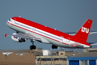 D-ALTL · Airbus A320-214 · (LIS / LPPT)