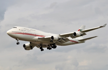 A6-HRM (26903) 1998 Boeing 747-422