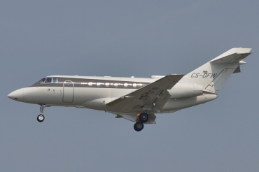 CS-DFW (258664) 2004 Raytheon Hawker 800XP