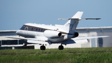 CS-DFY · Raytheon Hawker 800XP · (LIS / LPPT)