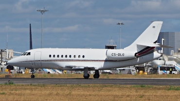 CS-DLG · Dassault Falcon 2000EX · (LIS / LPPT)