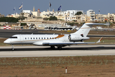 9H-VBG (9807) 2017 Bombardier BD-700-1A11 Global 5000