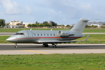 9H-VFI (5984) 2015 Bombardier Challenger 605