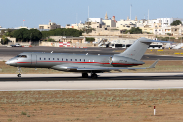 9H-VJZ · Bombardier BD-700-1A10 Global 6000 · (MLA / LMML)