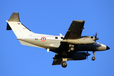 105 / YU (121105) Embraer EMB-121AA Xingu