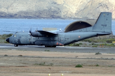 R203 · Transall C-160R · (LPA / GCLP)