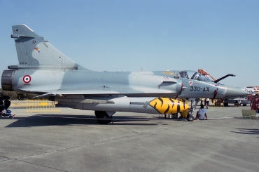 77 / 330-AX · Dassault Mirage 2000-5F · (LPBJ)