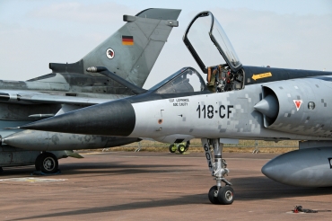 604 / 118-CF · Dassault Mirage F1CR · (FFD / EGVA)