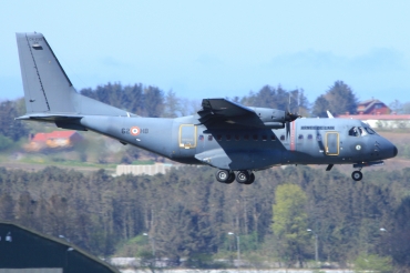 194 · CASA CN-235-300M · (SVG / ENZV)