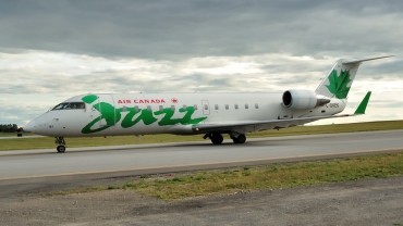 C-GKEK · Bombardier CRJ-200LR · (YOW / CYOW)