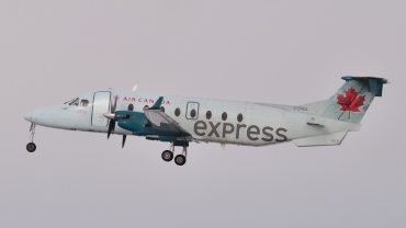 C-GHGA (cn UE-293) Beechcraft 1900D