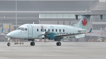 C-GAAR · Beechcraft 1900D · (YUL / CYUL)