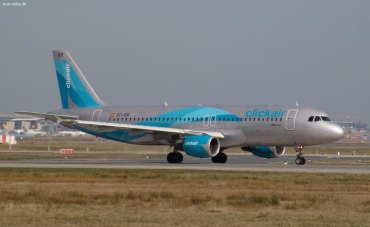 EC-ICR (240) 1991 Airbus A320-211