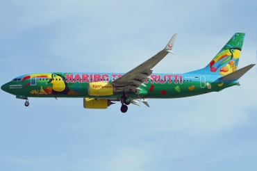 D-ATUJ, (cn 39923), Boeing 737-8K5